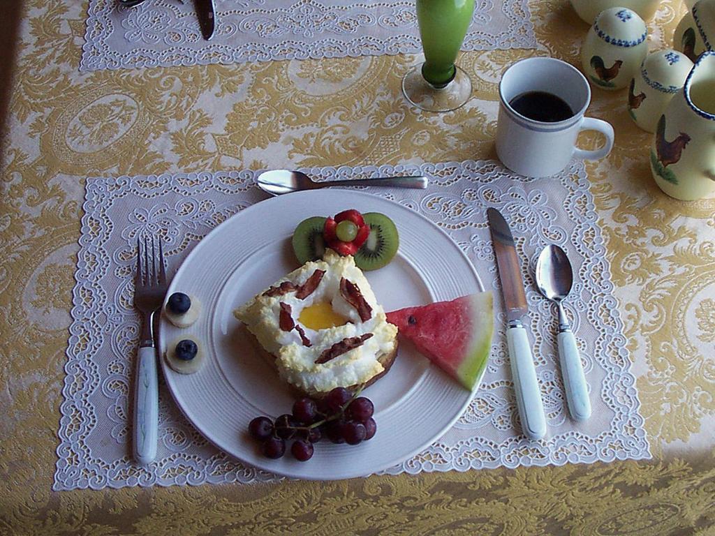 Gite La Halte Du Verger Bed And Breakfast Rivière-du-Loup Eksteriør bilde