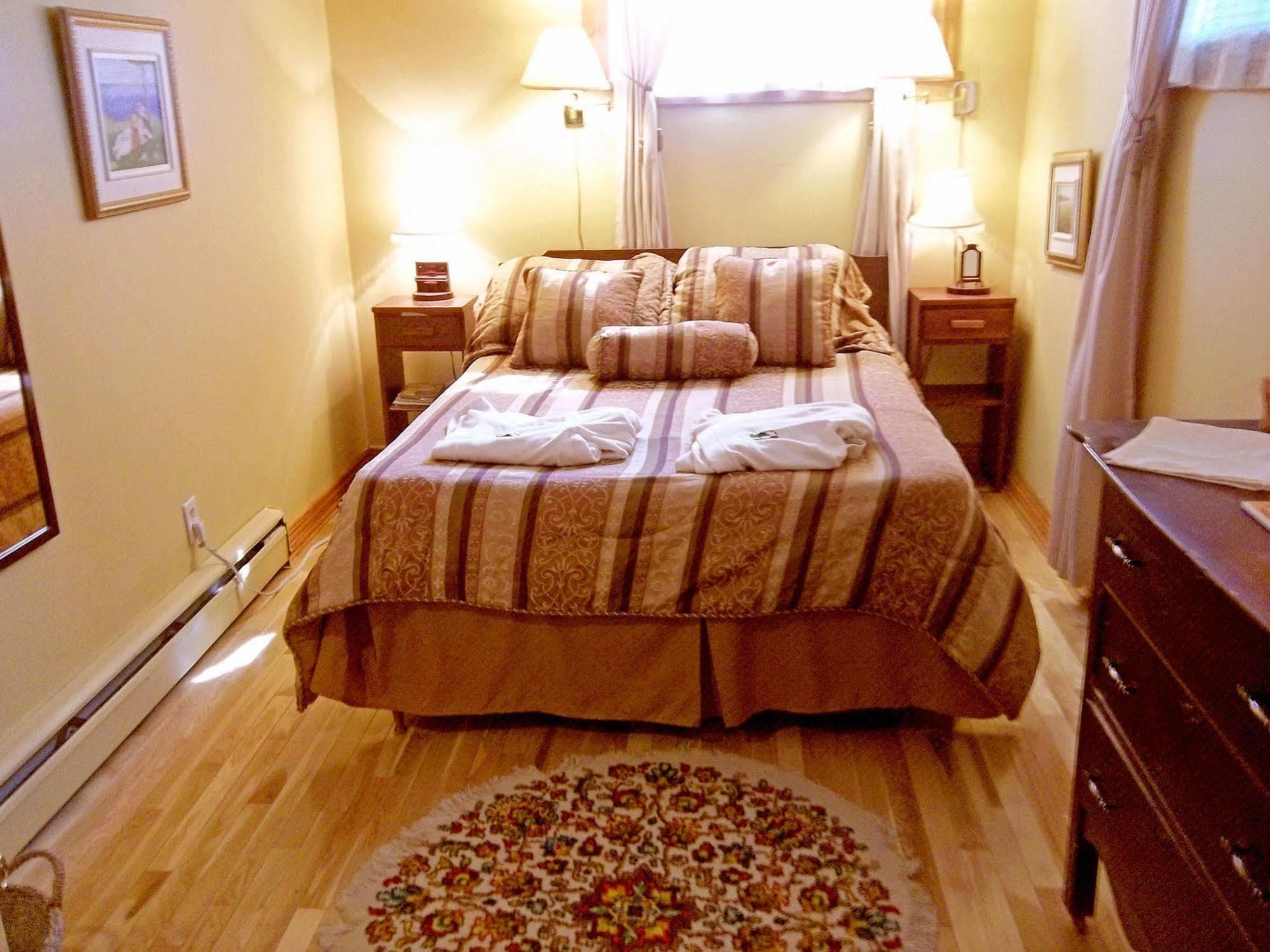 Gite La Halte Du Verger Bed And Breakfast Rivière-du-Loup Eksteriør bilde