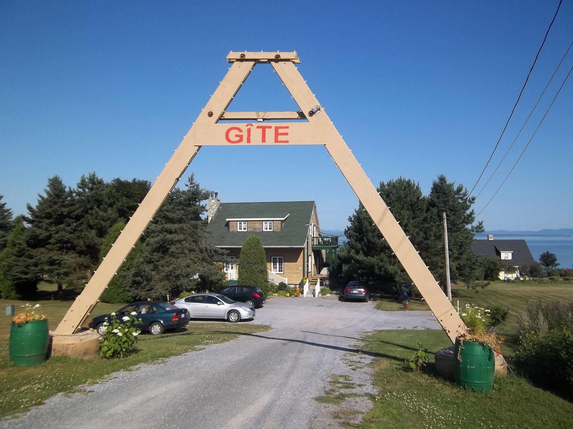 Gite La Halte Du Verger Bed And Breakfast Rivière-du-Loup Eksteriør bilde